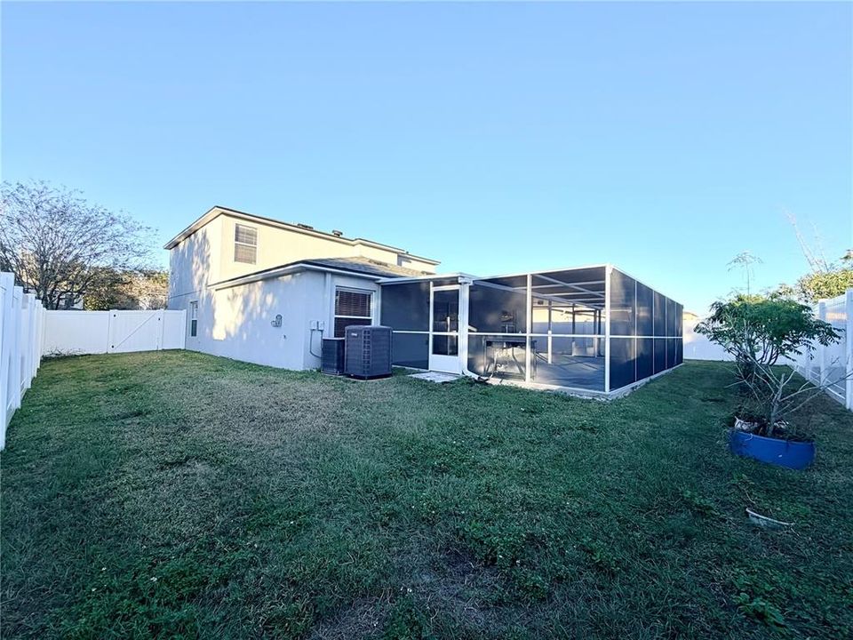 For Sale: $474,900 (4 beds, 3 baths, 2759 Square Feet)