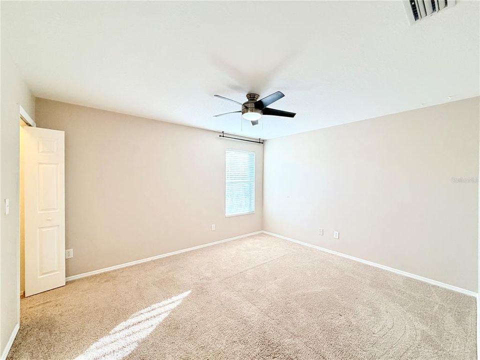 For Sale: $474,900 (4 beds, 3 baths, 2759 Square Feet)