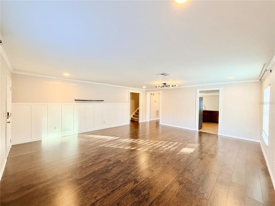 For Sale: $474,900 (4 beds, 3 baths, 2759 Square Feet)