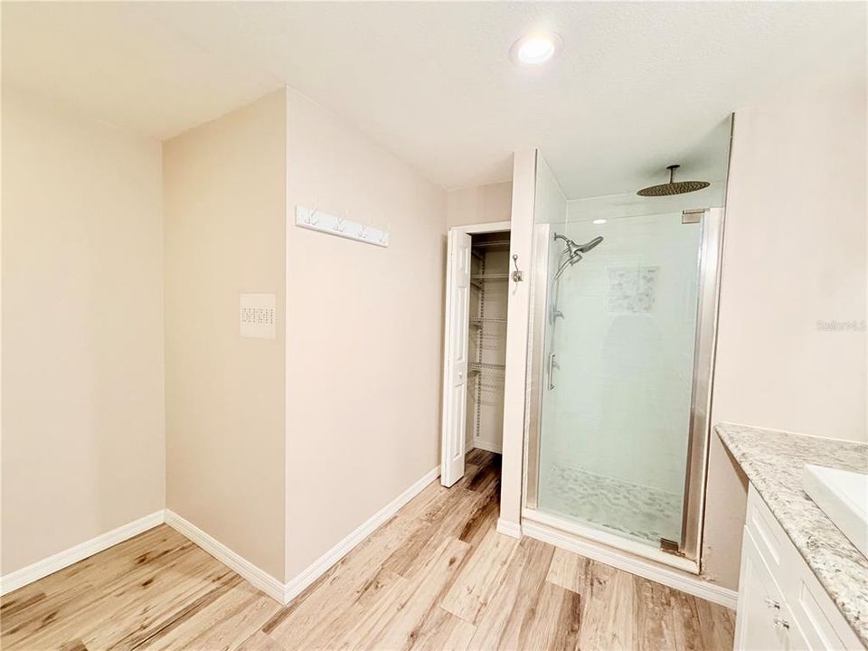 For Sale: $474,900 (4 beds, 3 baths, 2759 Square Feet)