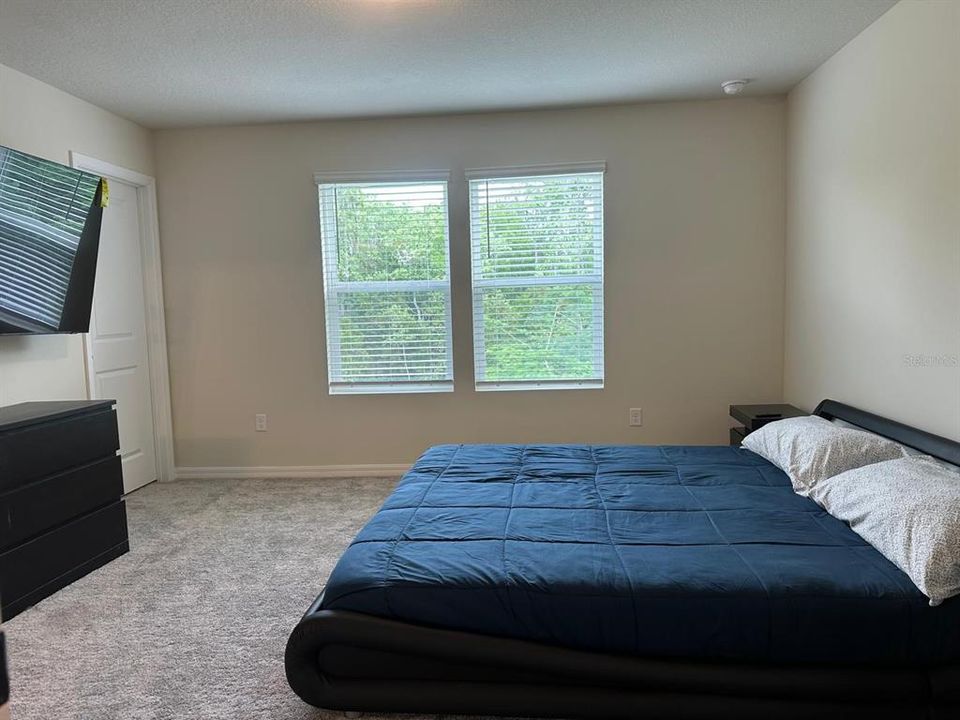 В аренду: $2,600 (3 спален, 2 ванн, 1760 Квадратных фут)