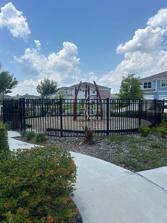 В аренду: $2,600 (3 спален, 2 ванн, 1760 Квадратных фут)