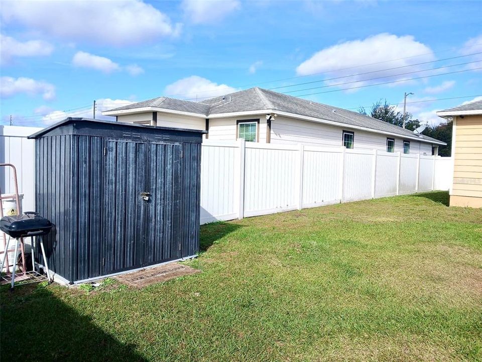 En Venta: $290,000 (3 camas, 2 baños, 1176 Pies cuadrados)