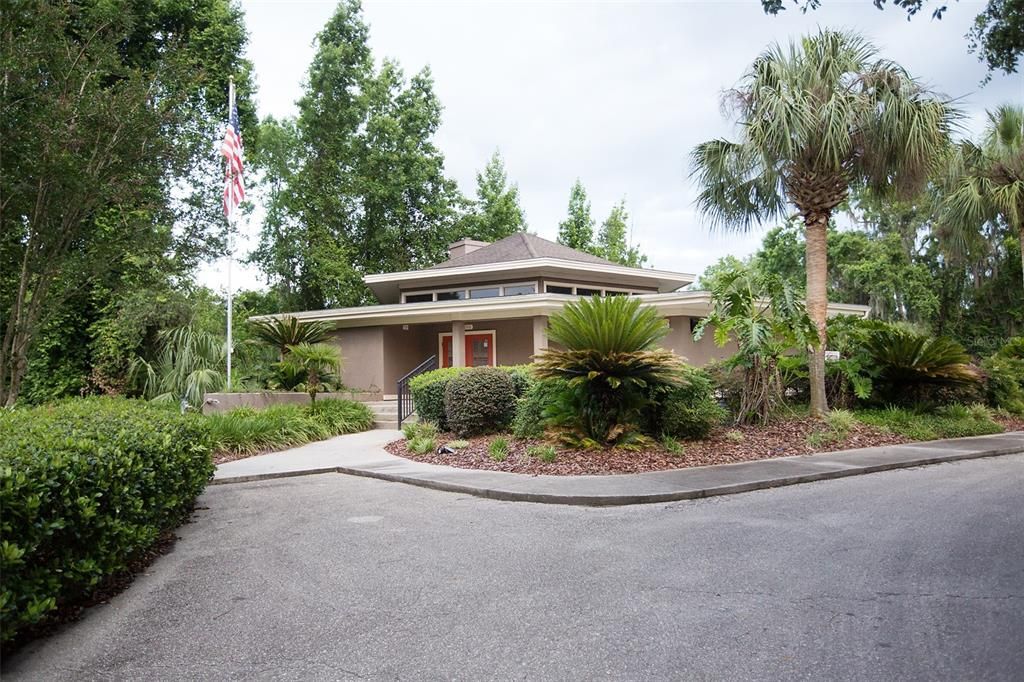 For Rent: $1,975 (3 beds, 2 baths, 1380 Square Feet)