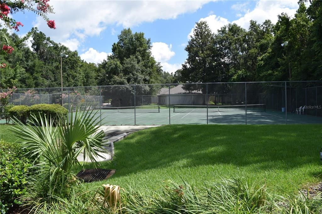 For Rent: $1,975 (3 beds, 2 baths, 1380 Square Feet)