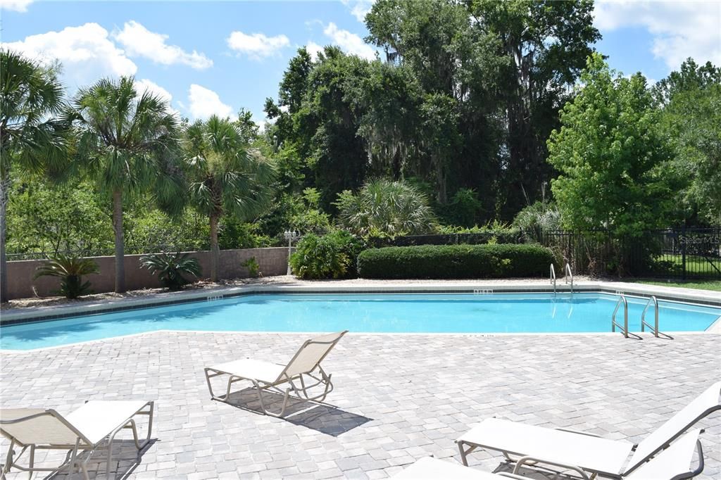 For Rent: $1,975 (3 beds, 2 baths, 1380 Square Feet)