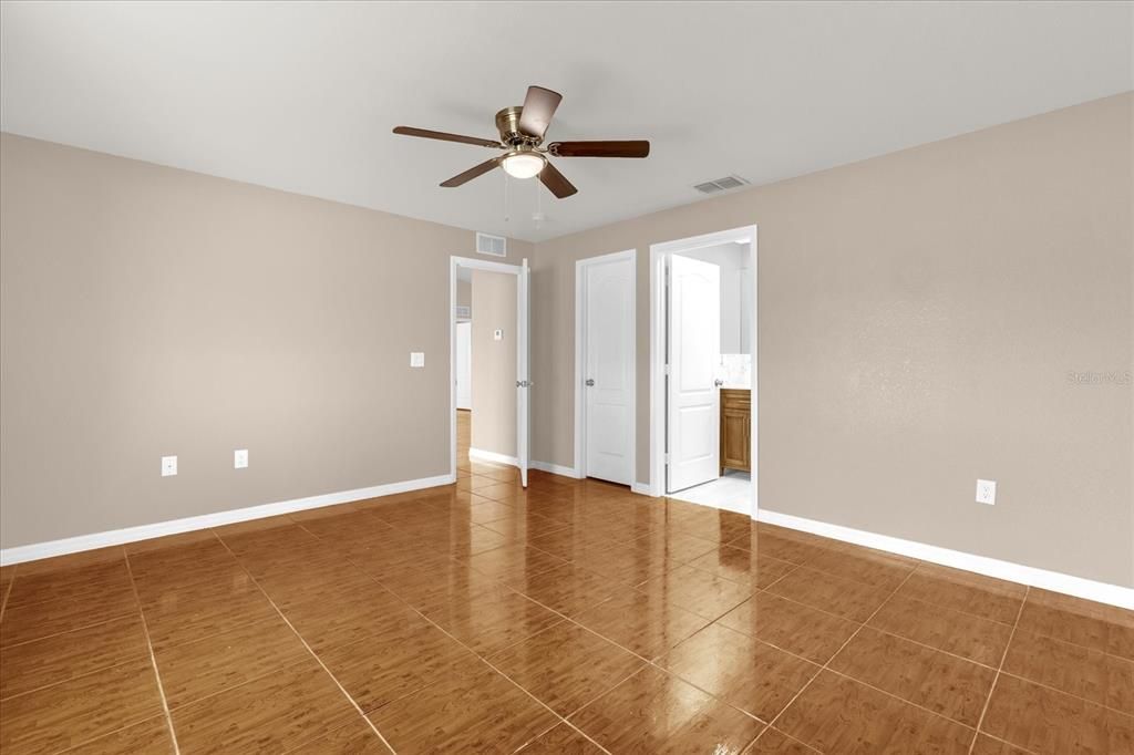 En Renta: $1,860 (4 camas, 2 baños, 1388 Pies cuadrados)