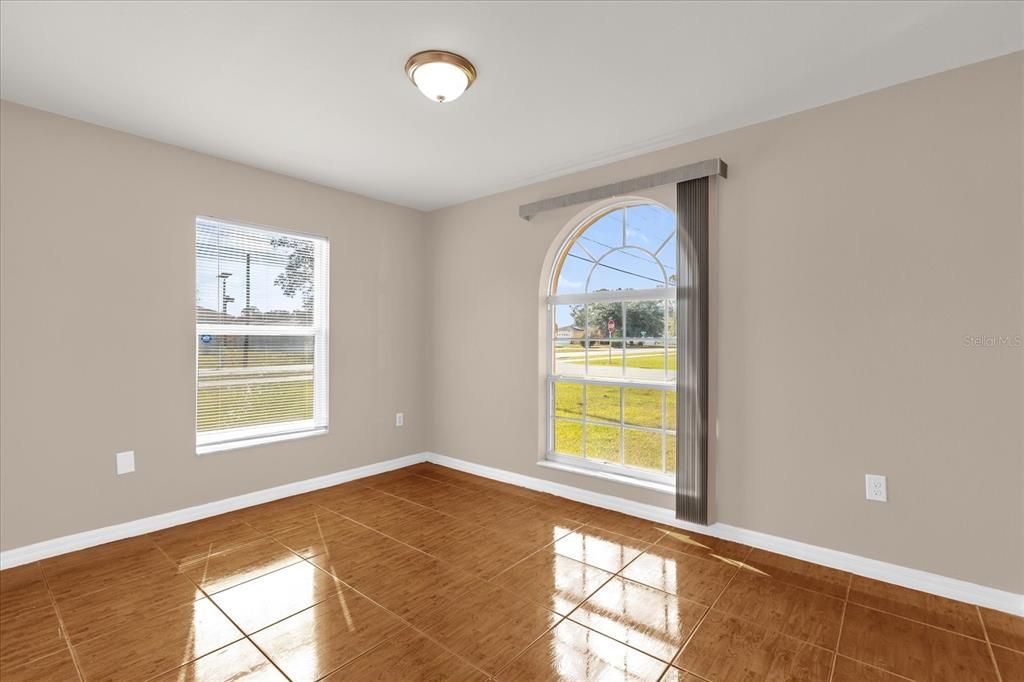 En Renta: $1,860 (4 camas, 2 baños, 1388 Pies cuadrados)