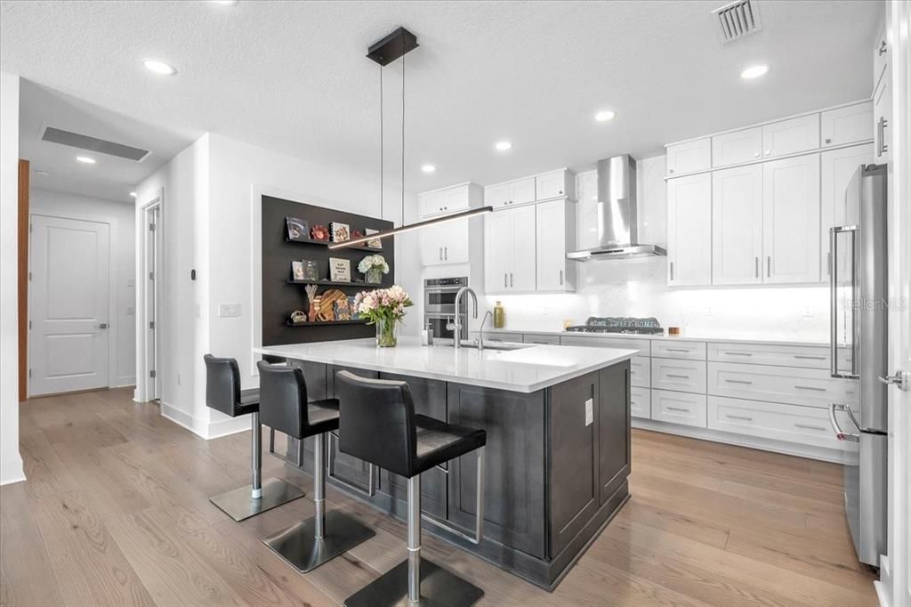 出租: $2,950 (2 贝兹, 2 浴室, 1804 平方英尺)