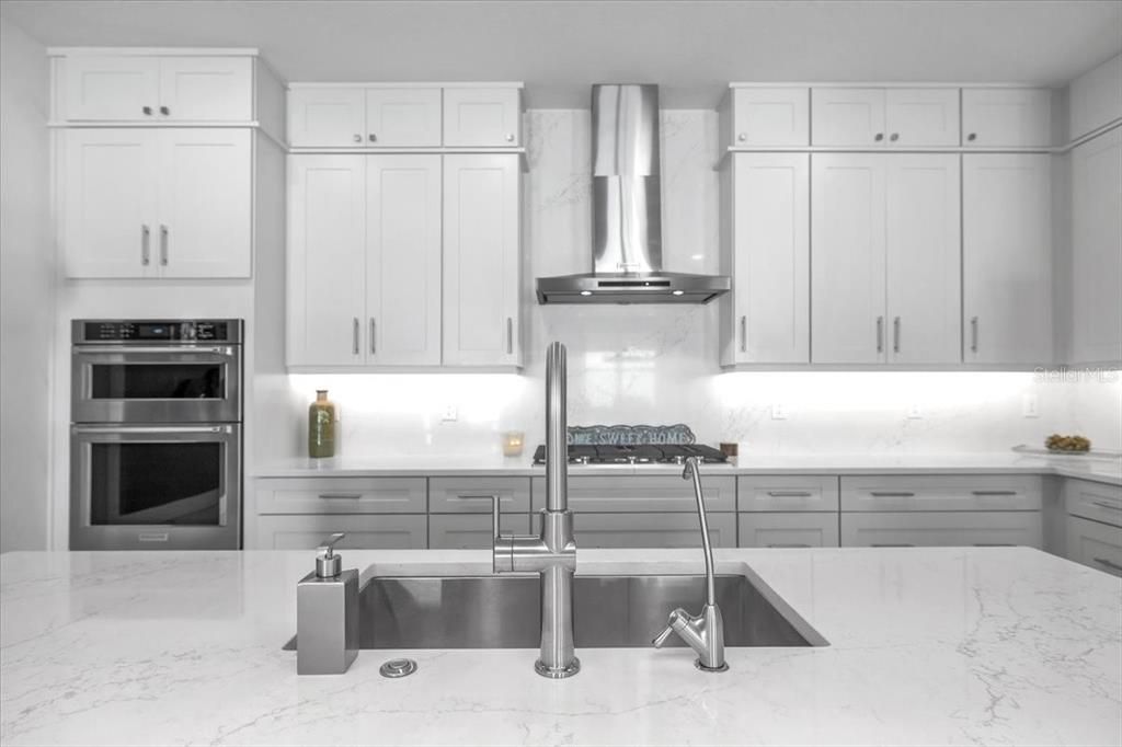 出租: $2,950 (2 贝兹, 2 浴室, 1804 平方英尺)