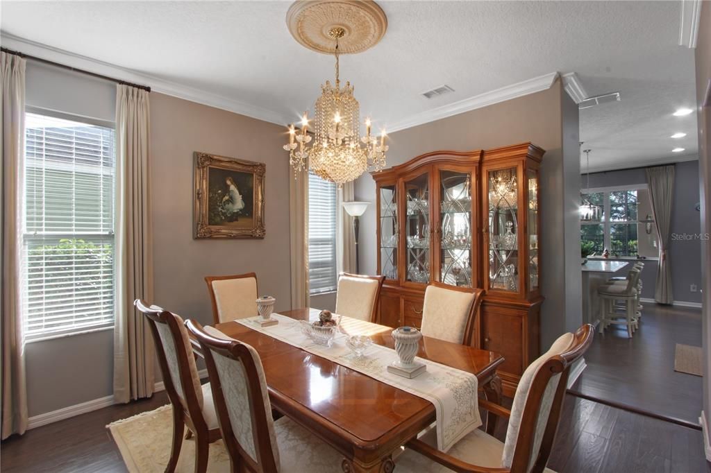 На продажу: $599,000 (4 спален, 3 ванн, 3219 Квадратных фут)