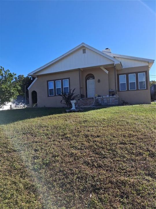 En Venta: $230,000 (3 camas, 1 baños, 1319 Pies cuadrados)