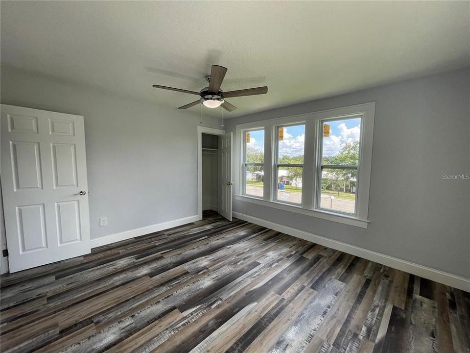 En Venta: $230,000 (3 camas, 1 baños, 1319 Pies cuadrados)