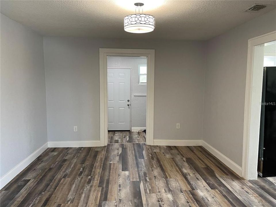 En Venta: $230,000 (3 camas, 1 baños, 1319 Pies cuadrados)