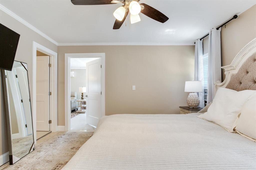 For Sale: $625,000 (3 beds, 2 baths, 2264 Square Feet)