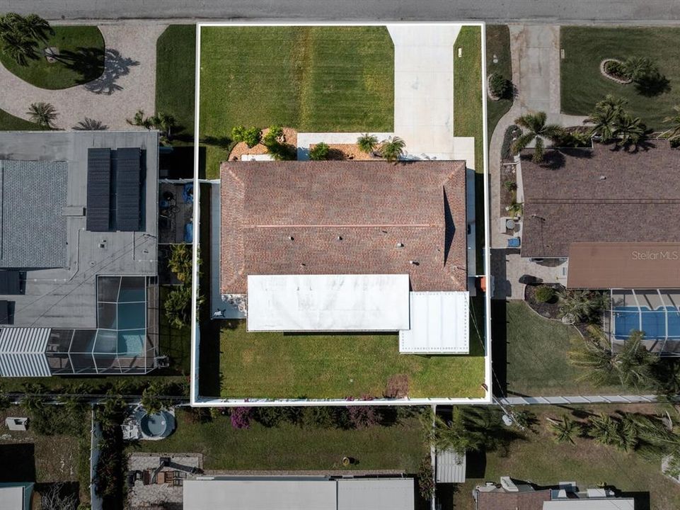 For Sale: $625,000 (3 beds, 2 baths, 2264 Square Feet)