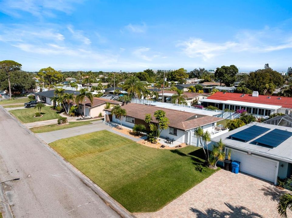 For Sale: $625,000 (3 beds, 2 baths, 2264 Square Feet)