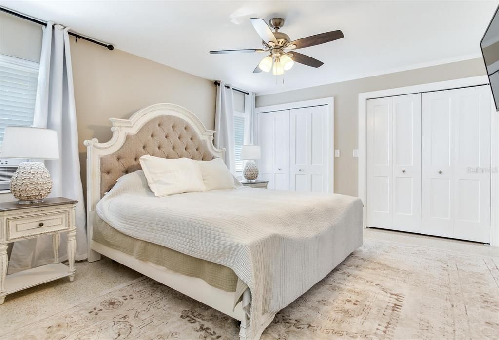 For Sale: $625,000 (3 beds, 2 baths, 2264 Square Feet)