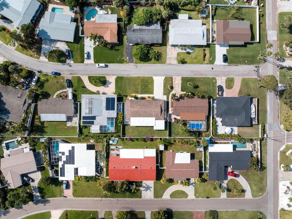 For Sale: $625,000 (3 beds, 2 baths, 2264 Square Feet)