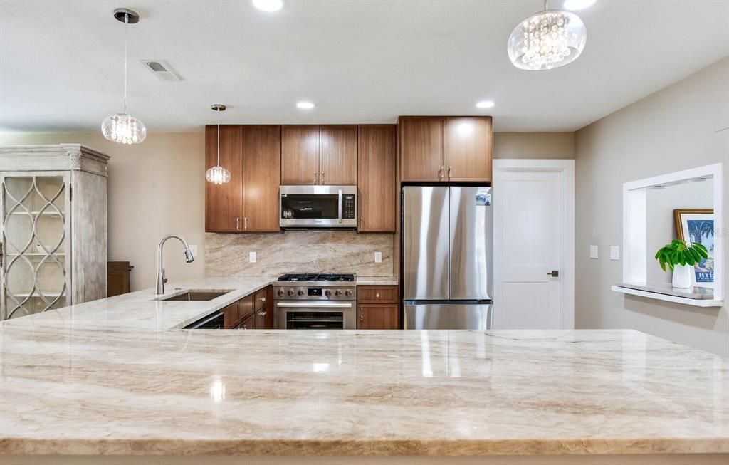 For Sale: $625,000 (3 beds, 2 baths, 2264 Square Feet)