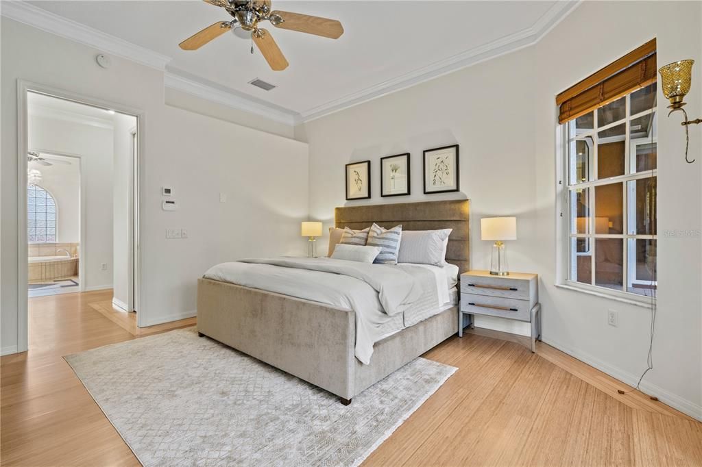 For Sale: $1,275,000 (5 beds, 4 baths, 3972 Square Feet)