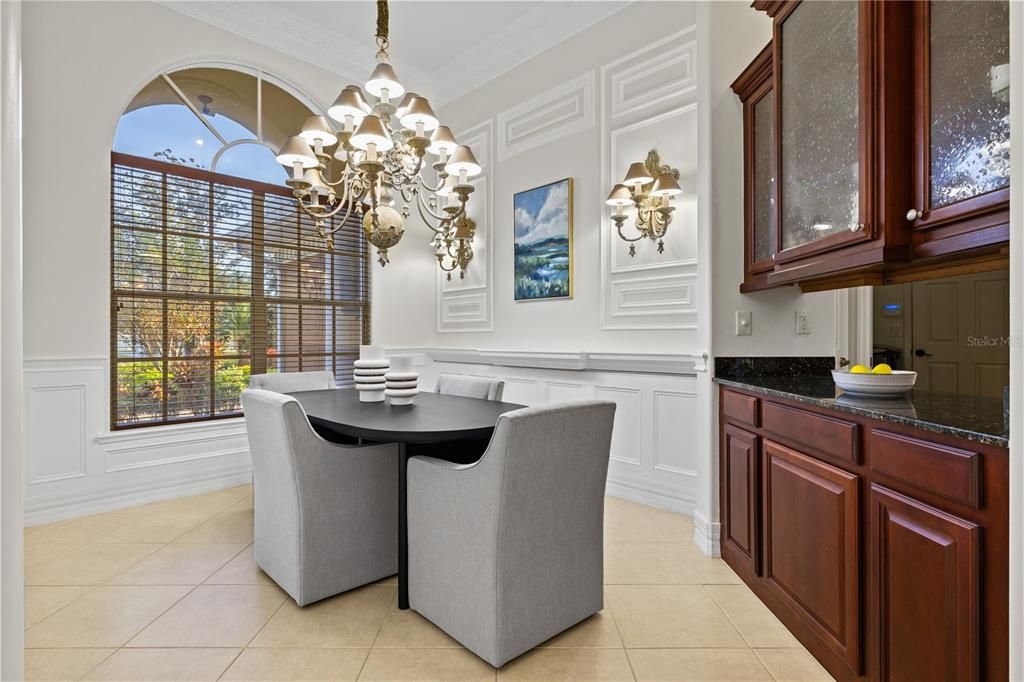 For Sale: $1,275,000 (5 beds, 4 baths, 3972 Square Feet)