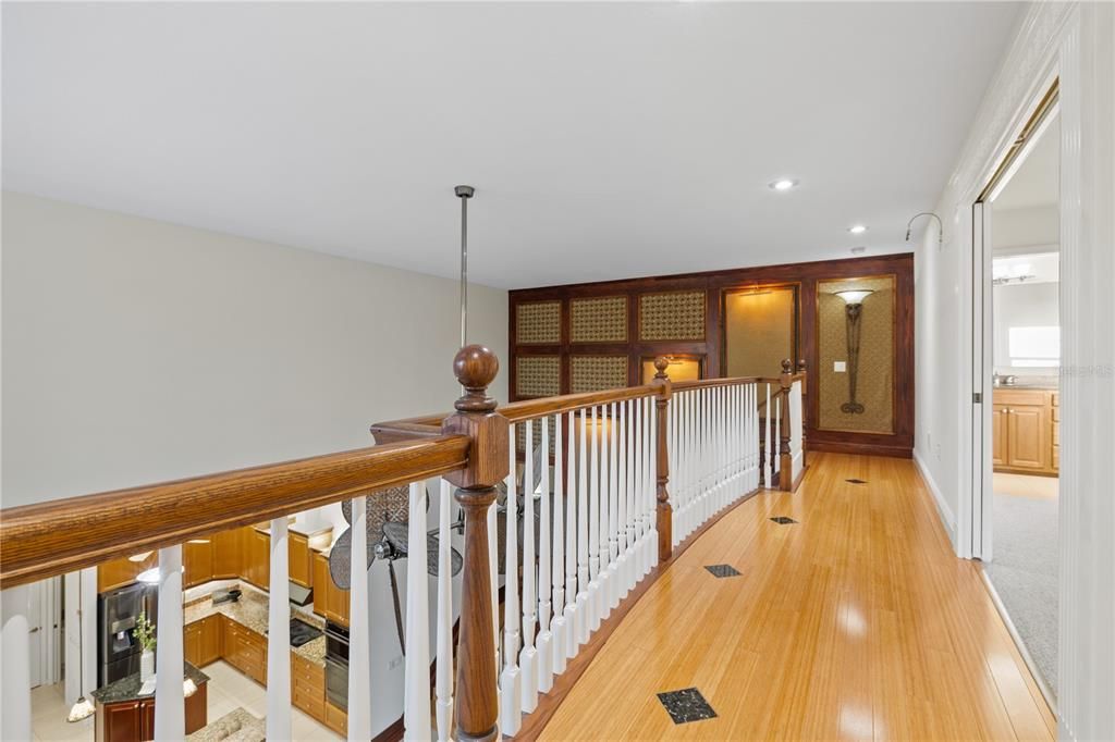 For Sale: $1,275,000 (5 beds, 4 baths, 3972 Square Feet)