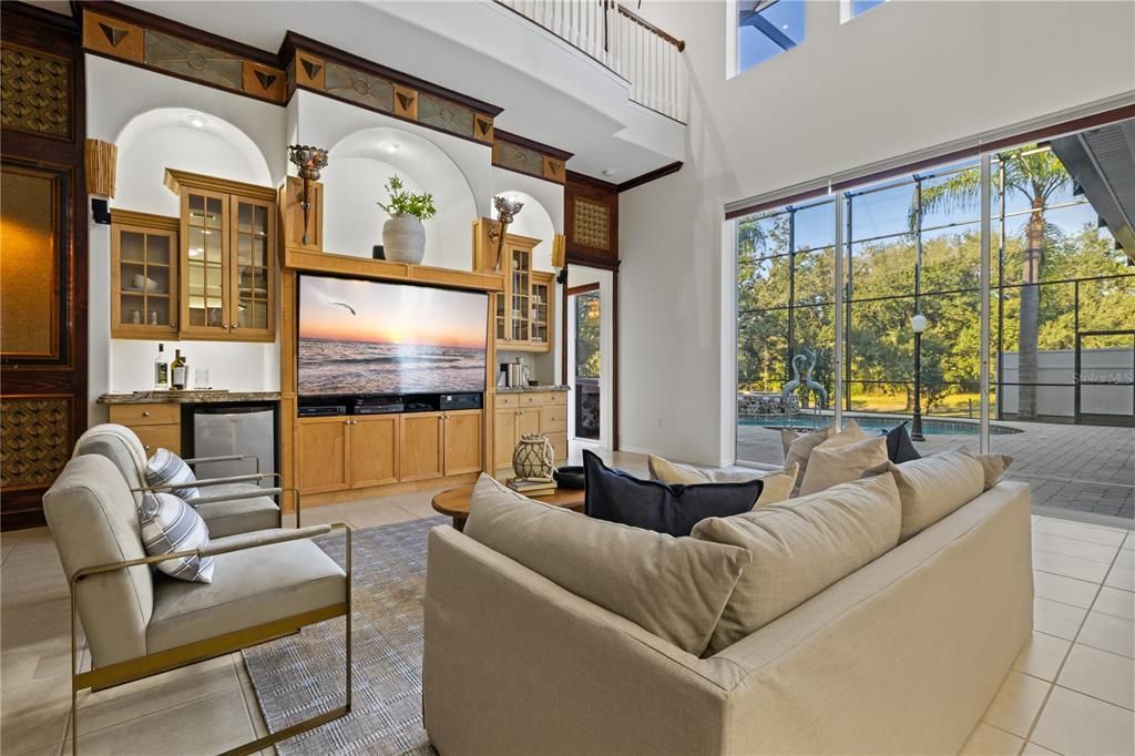 For Sale: $1,275,000 (5 beds, 4 baths, 3972 Square Feet)