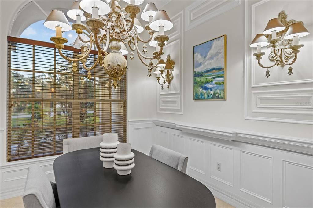 For Sale: $1,275,000 (5 beds, 4 baths, 3972 Square Feet)