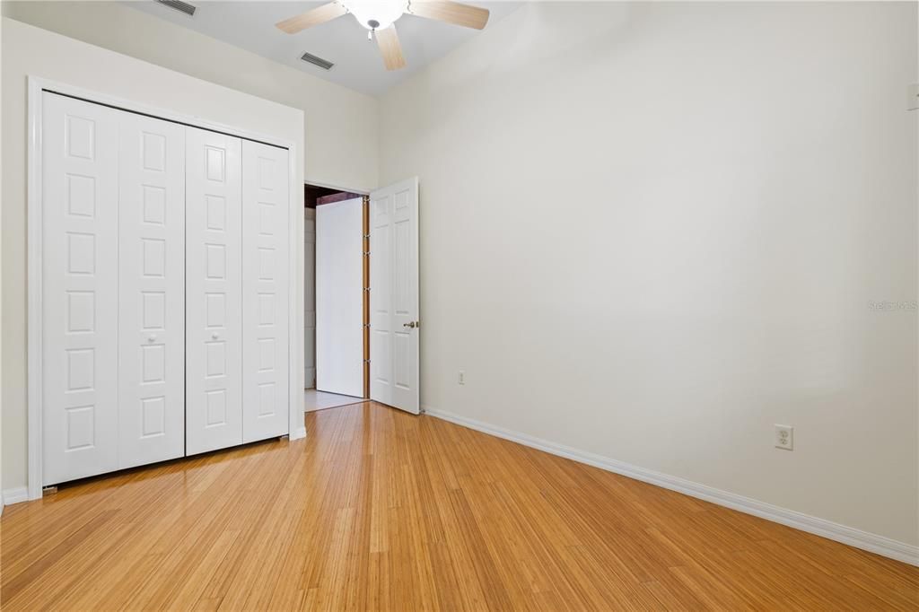 For Sale: $1,275,000 (5 beds, 4 baths, 3972 Square Feet)