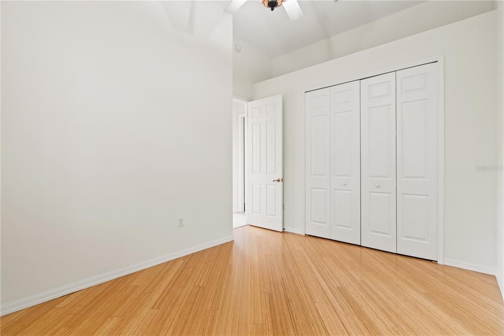 For Sale: $1,275,000 (5 beds, 4 baths, 3972 Square Feet)