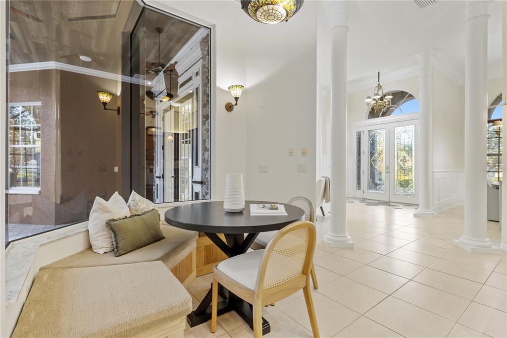 For Sale: $1,275,000 (5 beds, 4 baths, 3972 Square Feet)