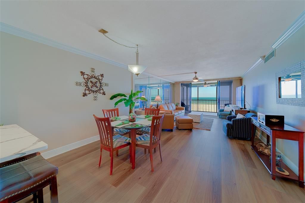 For Rent: $4,500 (2 beds, 2 baths, 1025 Square Feet)