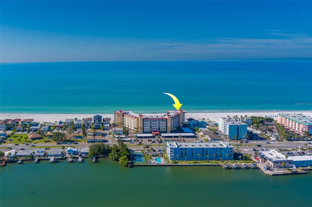 For Rent: $4,500 (2 beds, 2 baths, 1025 Square Feet)