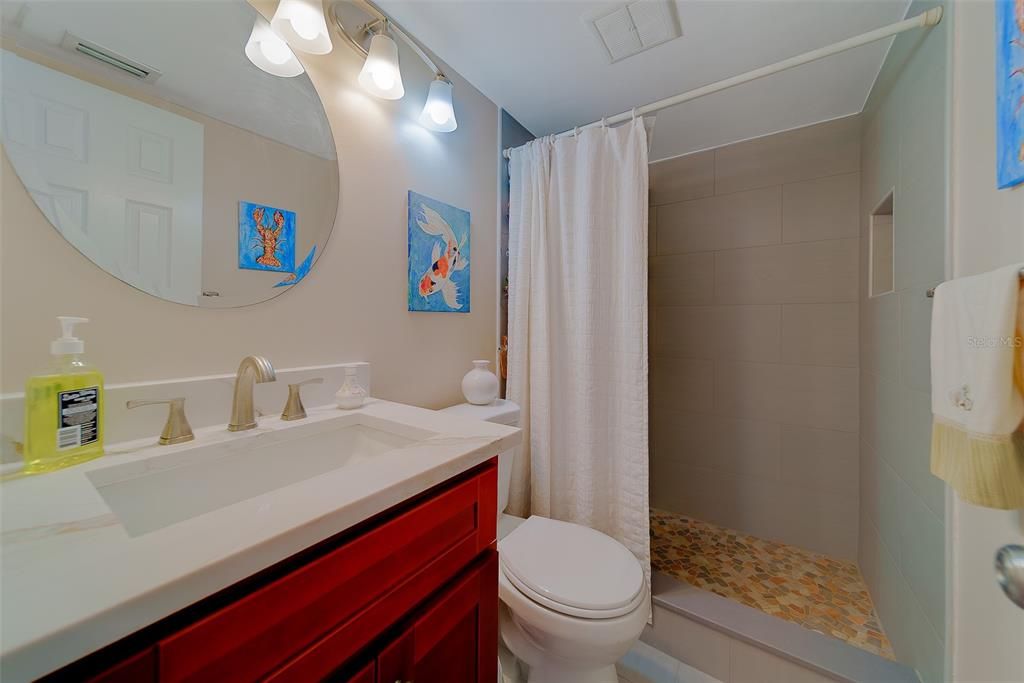 For Rent: $4,500 (2 beds, 2 baths, 1025 Square Feet)