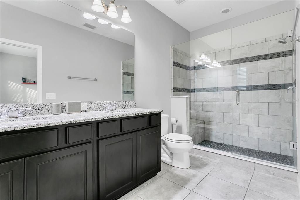 待售: $430,000 (3 贝兹, 2 浴室, 1868 平方英尺)