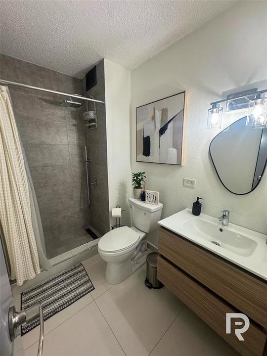 出租: $2,300 (3 贝兹, 2 浴室, 1500 平方英尺)