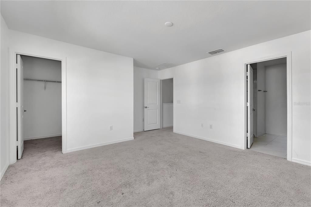 For Sale: $340,000 (3 beds, 2 baths, 1453 Square Feet)