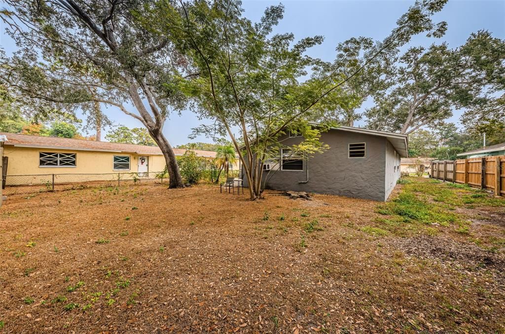 待售: $325,000 (4 贝兹, 2 浴室, 1512 平方英尺)