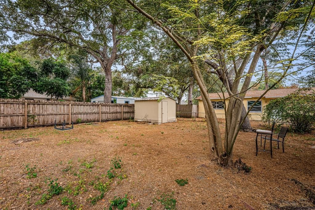 待售: $325,000 (4 贝兹, 2 浴室, 1512 平方英尺)