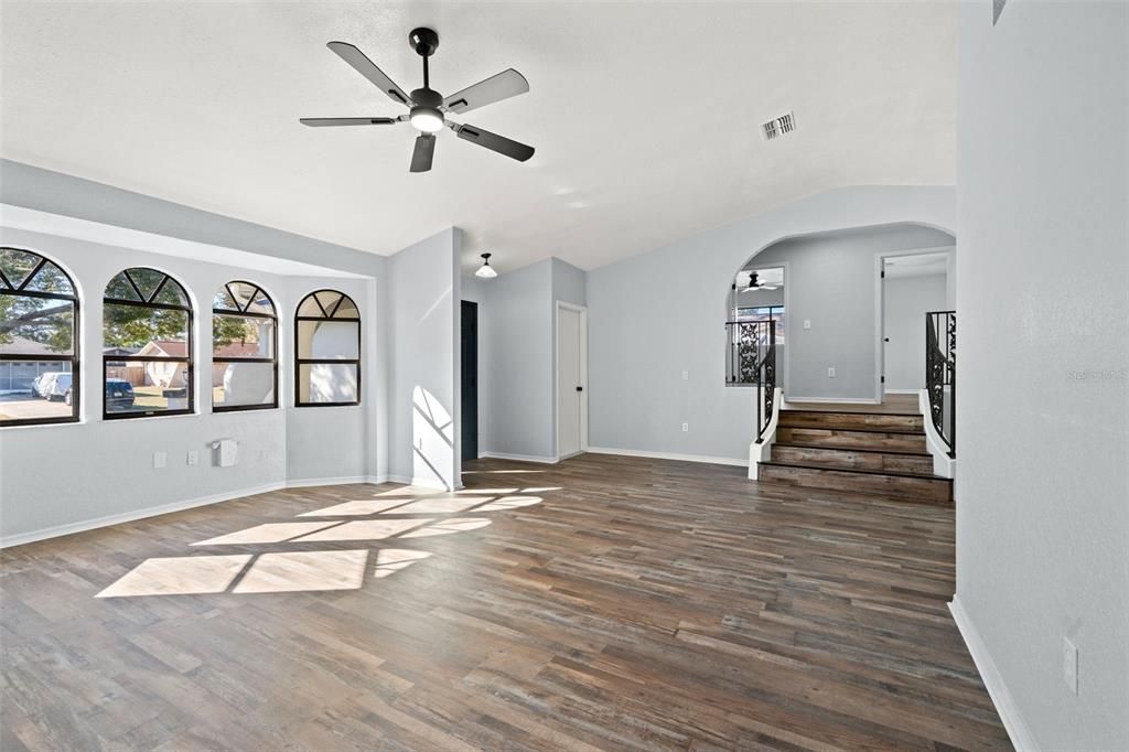 待售: $349,900 (3 贝兹, 2 浴室, 2206 平方英尺)