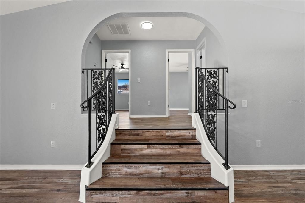 待售: $349,900 (3 贝兹, 2 浴室, 2206 平方英尺)