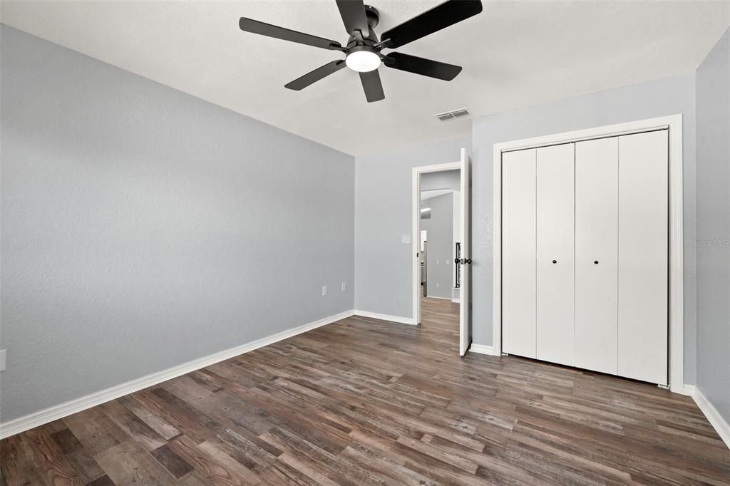 待售: $349,900 (3 贝兹, 2 浴室, 2206 平方英尺)