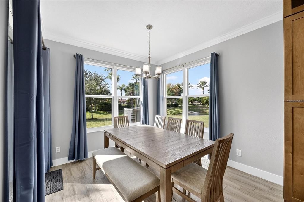 合同活跃: $469,000 (2 贝兹, 2 浴室, 1941 平方英尺)