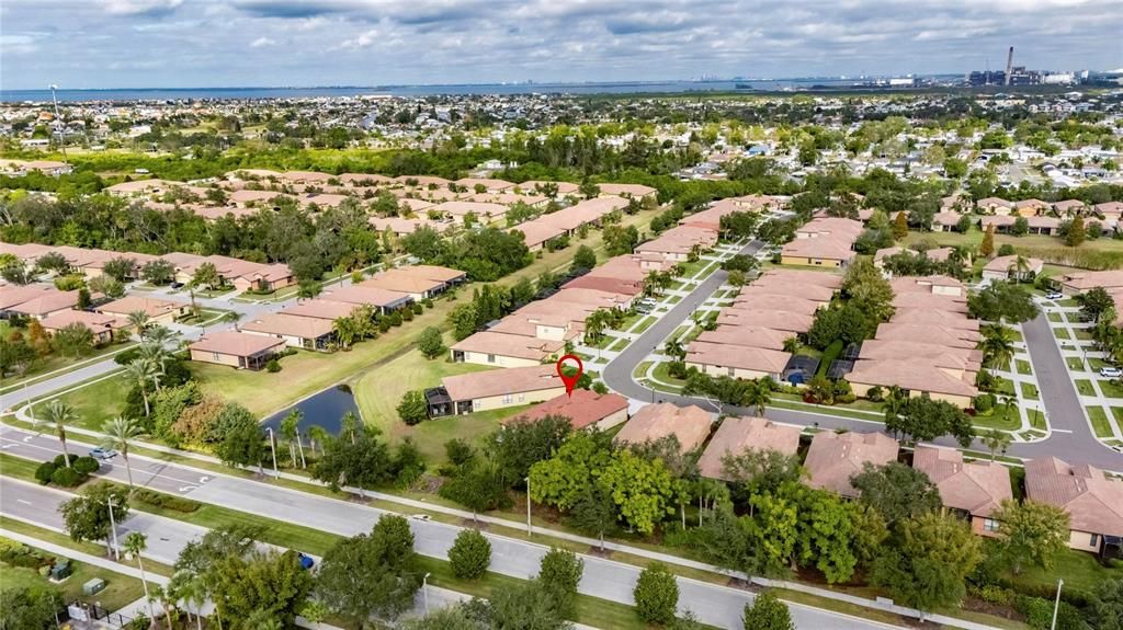 合同活跃: $469,000 (2 贝兹, 2 浴室, 1941 平方英尺)