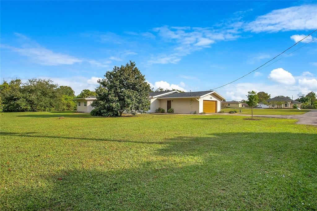 На продажу: $570,000 (4 спален, 2 ванн, 2400 Квадратных фут)