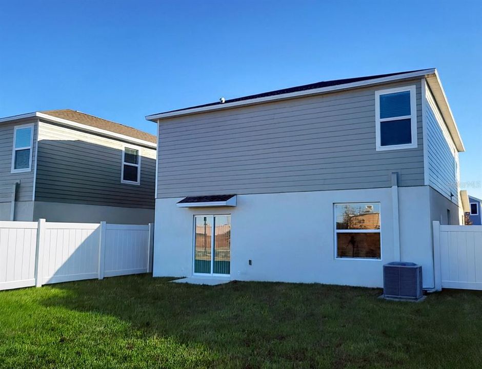 En Renta: $2,200 (4 camas, 2 baños, 1874 Pies cuadrados)