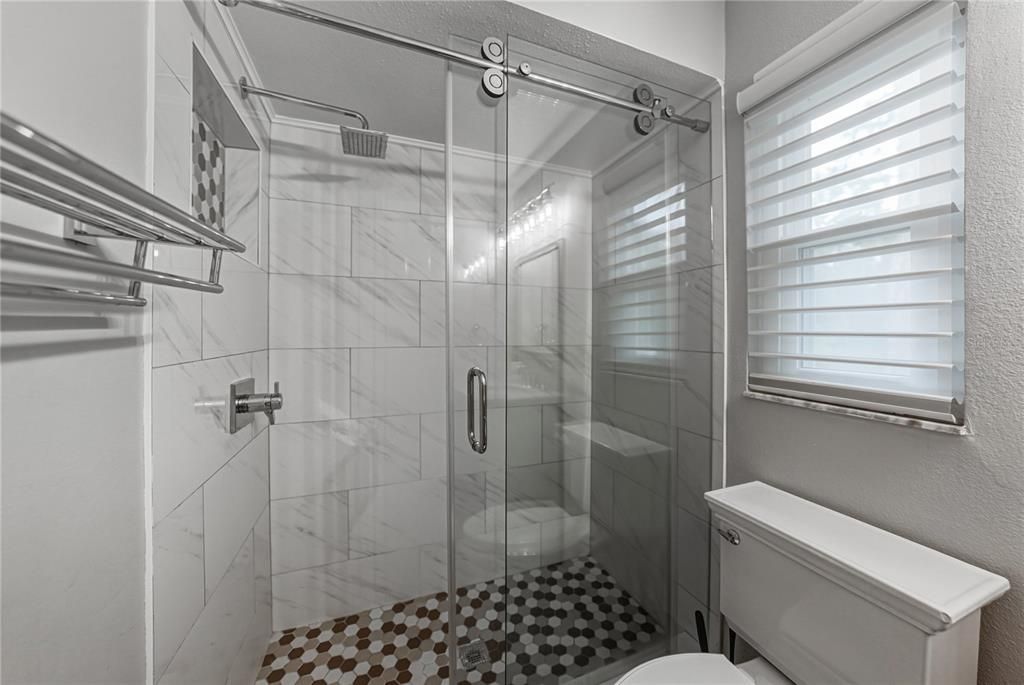 En Venta: $550,000 (3 camas, 2 baños, 1146 Pies cuadrados)