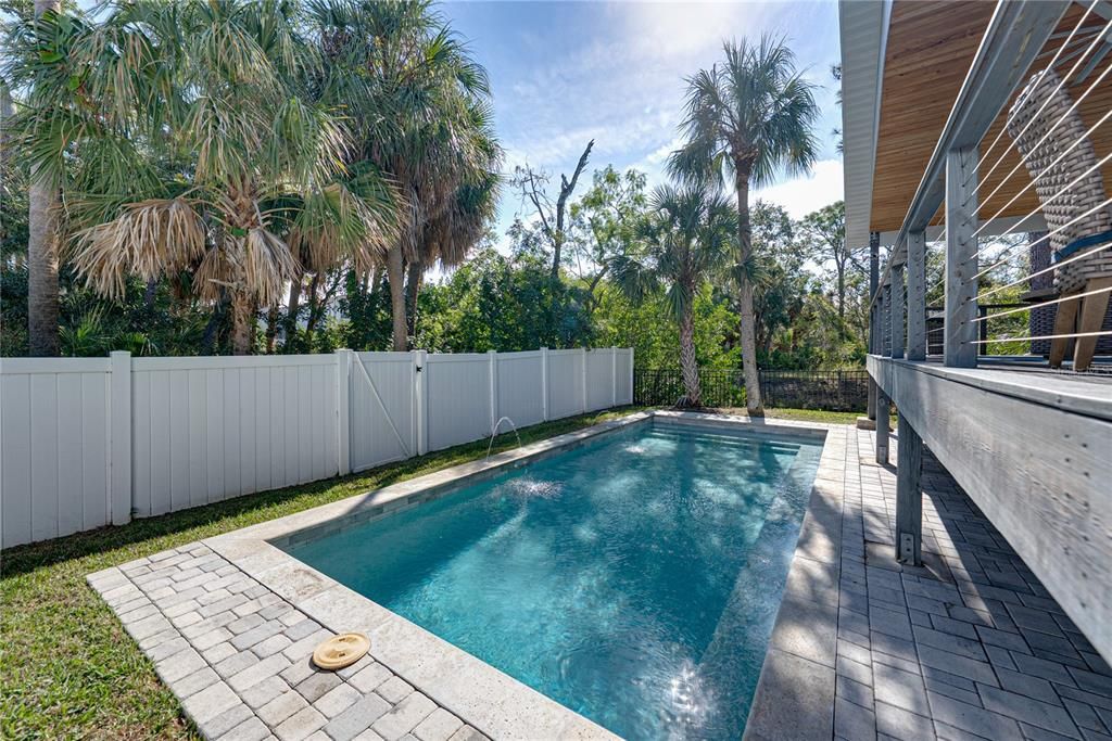 En Venta: $550,000 (3 camas, 2 baños, 1146 Pies cuadrados)