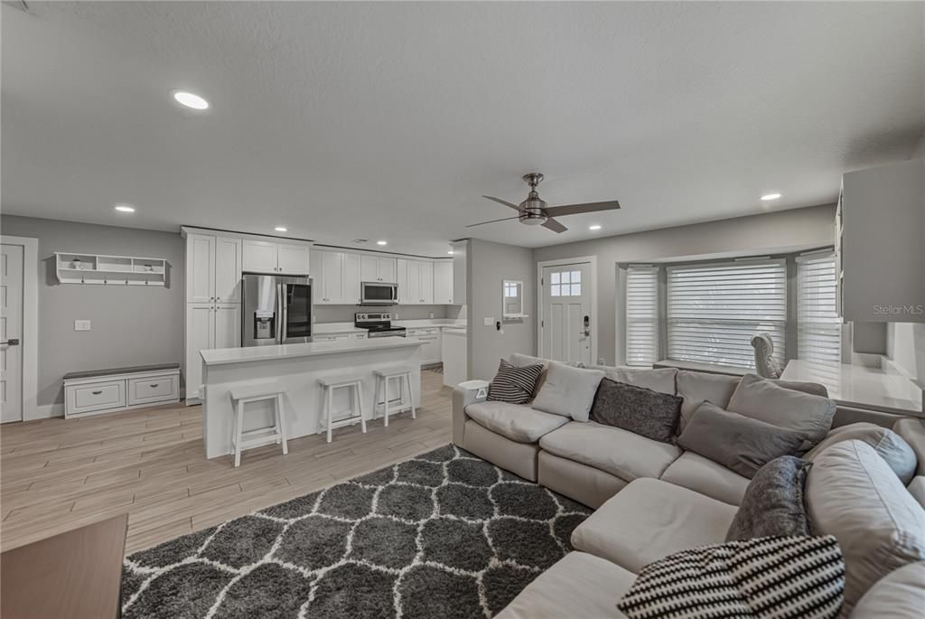 En Venta: $550,000 (3 camas, 2 baños, 1146 Pies cuadrados)